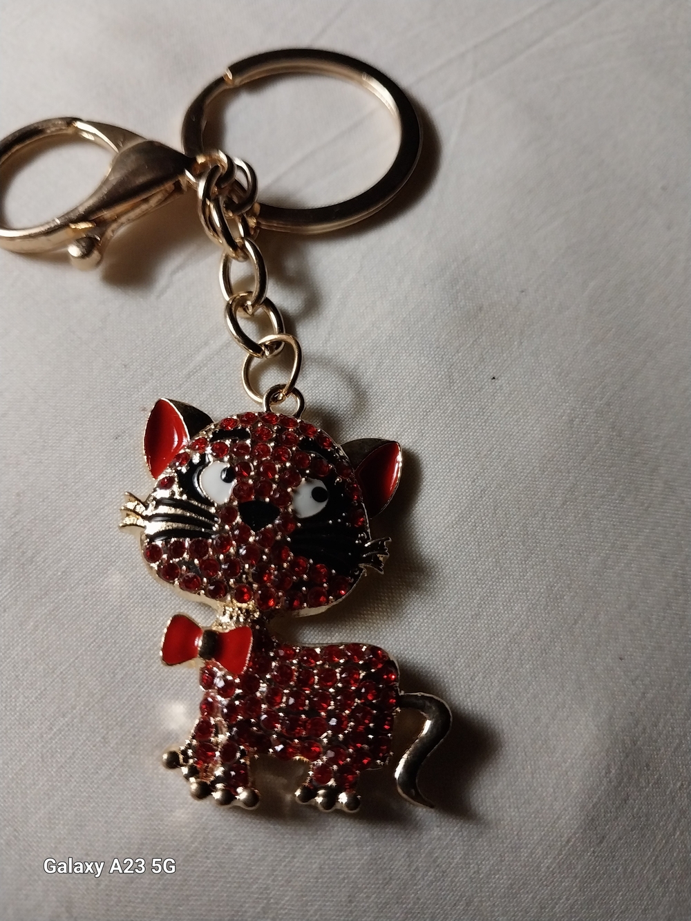Unbranded Rhinestone Cat Bag Charm/Keychain Red & Gold